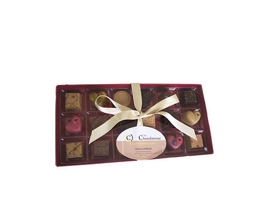 Coffret rectangulaire rouge